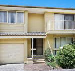 Toowoon Bay Townhouse Unit 6 - Geraldton Accommodation