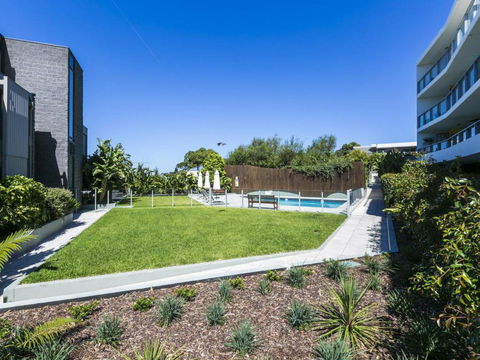 LORNE CHALET APARTMENT 11 Odyssea - Geraldton Accommodation 4