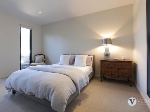 Seaview Stunning Bay Views! - Geraldton Accommodation 3