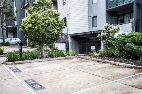 ReadySet Apartments On Altona - Geraldton Accommodation 1