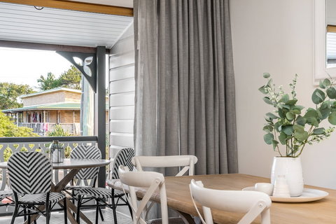 A PERFECT STAY Luxe & Bloom - Geraldton Accommodation 1
