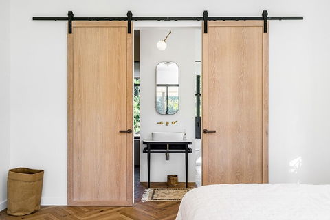 Your Luxury Escape - Fairway - Geraldton Accommodation 2