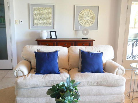 La CimaatNelson Bay - Geraldton Accommodation 2