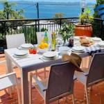La CimaatNelson Bay - Geraldton Accommodation 0