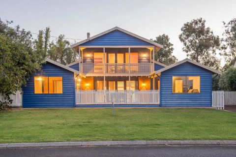Ultramarine - Geraldton Accommodation 0