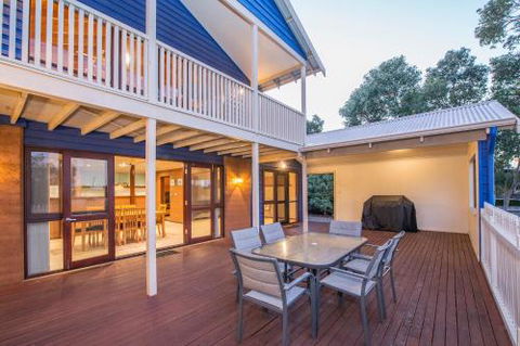 Ultramarine - Geraldton Accommodation 5