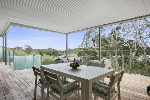 Lansdowne Villa - Geraldton Accommodation 5
