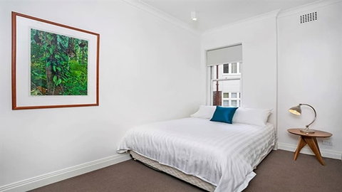 Modern Apartment With Sydneys Finest Views CP308 - Geraldton Accommodation 4