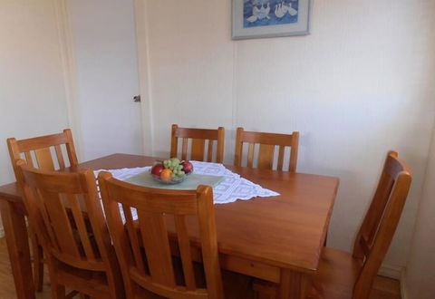 Lilly May Cottage - Geraldton Accommodation 0