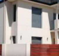 Lakeside Retreat - Geraldton Accommodation