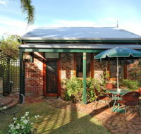 Above Bored Bed  Breakfast - Geraldton Accommodation
