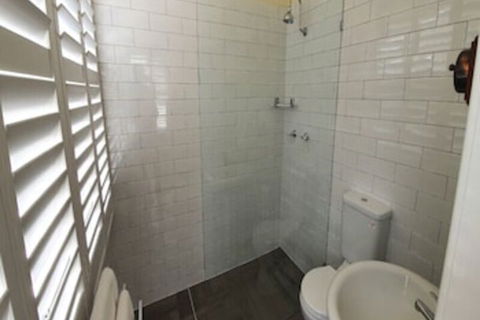 Canungra Hotel - Geraldton Accommodation 1