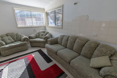 The Birch House - Silver Birches - Geraldton Accommodation 6