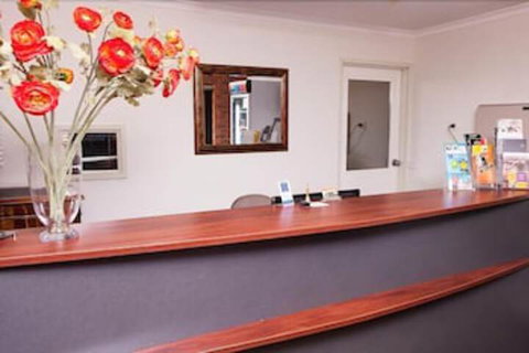 Advance Motel - Geraldton Accommodation 6
