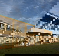 Lakeview Motel  Apartments