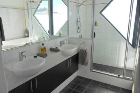 Como Waters Bed & Breakfast - Geraldton Accommodation 5