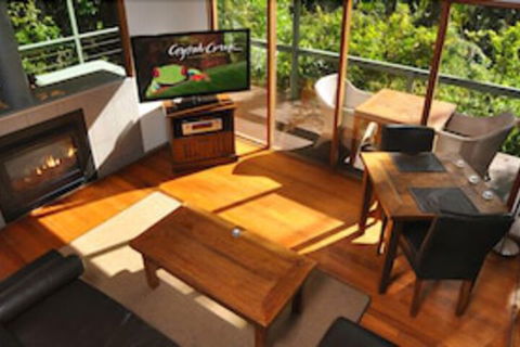 Crystal Creek Rainforest Retreat - Geraldton Accommodation 6