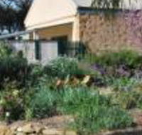 Brayfield Cottage - Geraldton Accommodation