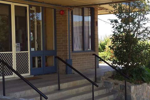Lake Jindabyne Hotel - Geraldton Accommodation 3