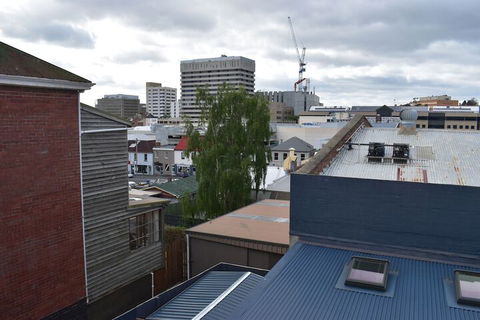 Hobarts Accommodation & Hostel - Geraldton Accommodation 2