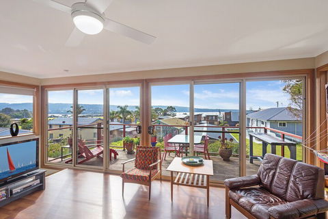 Monaro Cottage - Geraldton Accommodation 2