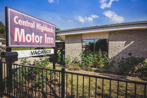 Central Highlands Motor Inn - Geraldton Accommodation 0