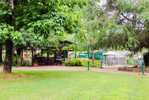 Silver Birches Holiday Unit 6 - Geraldton Accommodation 6