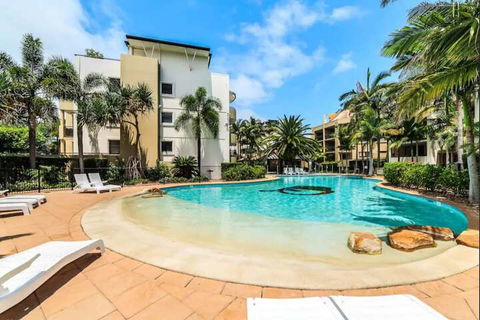 Gold Coast Apartment At Sandcastles On Broadwater - Geraldton Accommodation 2