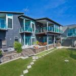 Louvres - Geraldton Accommodation 0