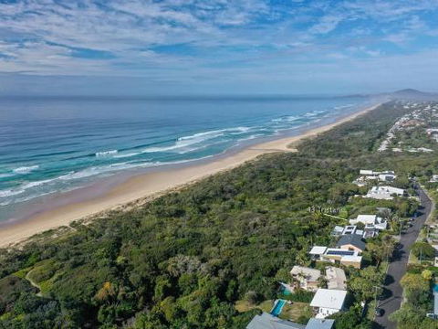 Private Tropical Oasis Marcus Beach - Geraldton Accommodation 5