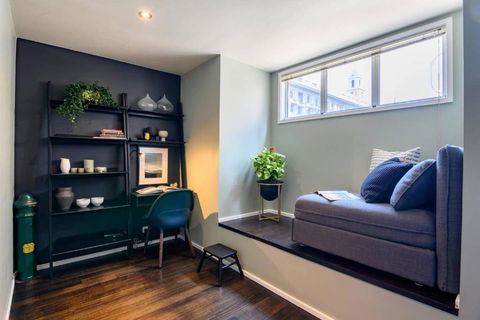 LUCY Stylish City Vibe & Views - Geraldton Accommodation 2