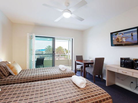 Oaks Pacific Blue 278 265 Sandy Point Road - Geraldton Accommodation 1