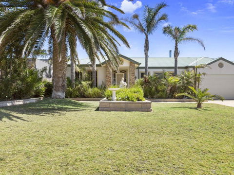 DIAMOND BAY RETREAT SORRENTO - Geraldton Accommodation 5