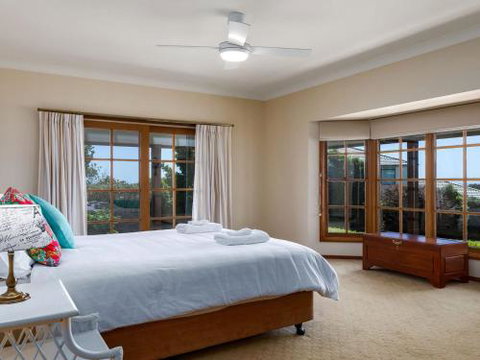 GULL HOUSE Kiama 4pm Check Out Sundays - Geraldton Accommodation 1