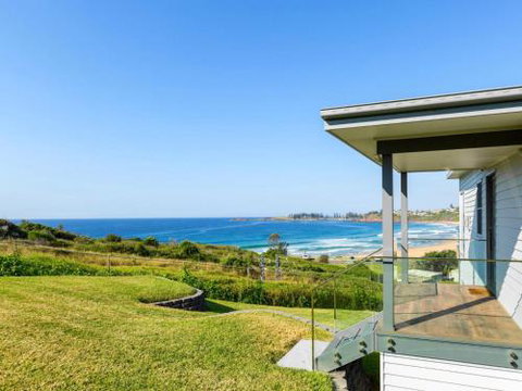 SEASCAPE Bombo 4pm Check Out Sundays - Geraldton Accommodation 0