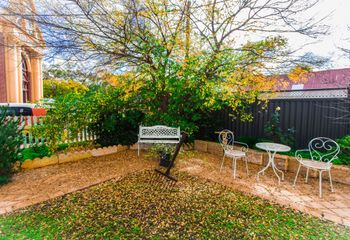 Spooky Hall Motel - Geraldton Accommodation 3