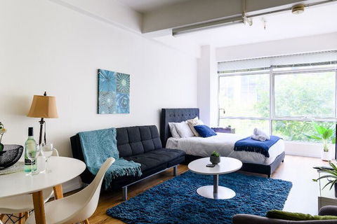 BHB CBD Dream Wine Netflix Wifi Views - Geraldton Accommodation 3