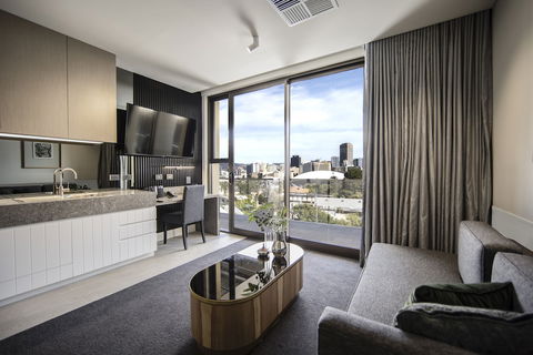 Majestic M Suites - Geraldton Accommodation 6
