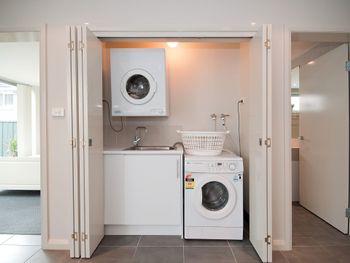 Boat Harbour Holiday 10 Noamunga Street - Geraldton Accommodation 3
