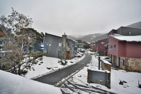 Blues Air 4 - Geraldton Accommodation 4