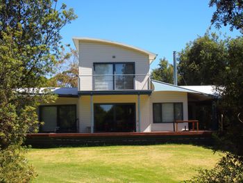 Uringah Rejuvenate Stays - Geraldton Accommodation 4