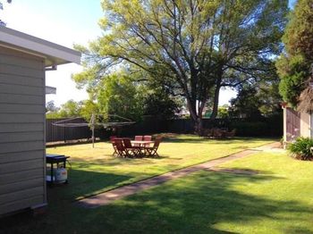 Edgeworth Street Manor - Geraldton Accommodation 2