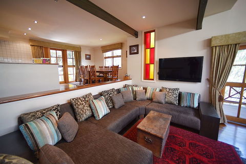 Thredbo 1380 - Geraldton Accommodation 6