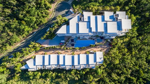 Azure Sea Whitsunday Resort - Geraldton Accommodation 1