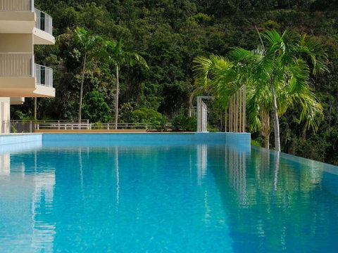 Azure Sea Whitsunday Resort - Geraldton Accommodation 2