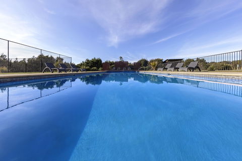 Ramada Resort By Wyndham Phillip Island - Geraldton Accommodation 1
