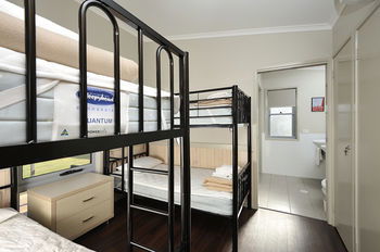 Lakeside Holiday Park - Geraldton Accommodation 6