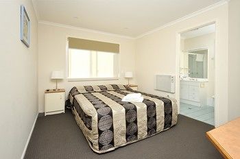 Lakeside Holiday Park - Geraldton Accommodation 3
