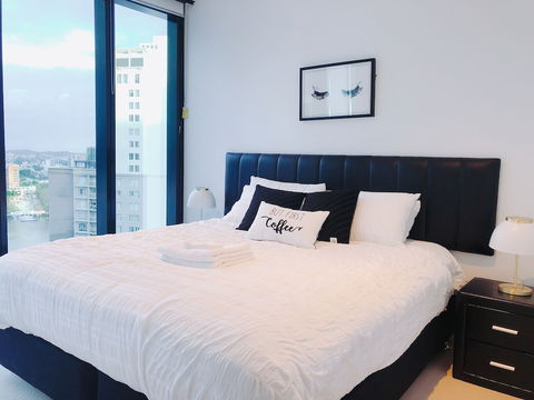 Skytower Apartment - Geraldton Accommodation 3