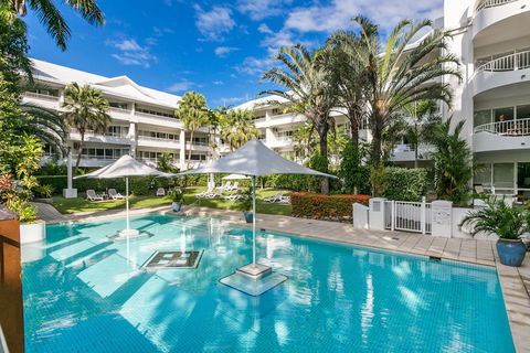 Poolside Apt In Alamanda Beachfront Resort 67 - Geraldton Accommodation 2